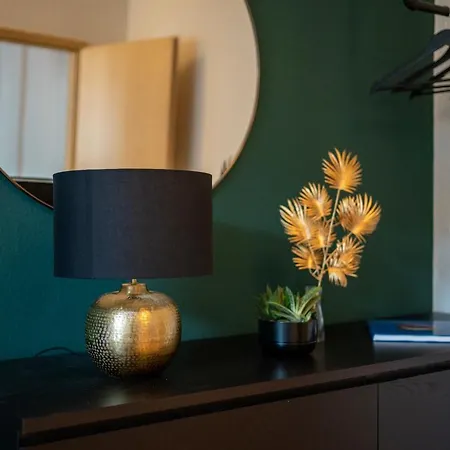 Traumwohnung - Charmante Citywohnung Nahe Hauptbahnhof Appartamento Coblenza